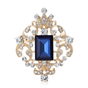 Vintage Palace Style Baroque Brooch With Glass Main Stone Rhinestone Inlaid Gold Tone Alloy Pin For Women Fashion Accessories