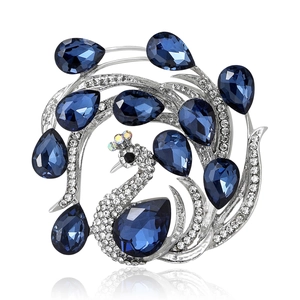 Elegant Peacock Brooch For Women Luxury Alloy Inlaid Rhinestone Lapel Pin Animal Shape Jewelry For Suit Coat Party Gift