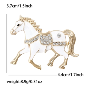 Macro shot showing horse brooch dimensions 4.4x3.7cm and detailed white enamel inlay