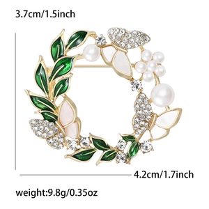 Broche couronne élégante avec feuilles vertes, perles et cristaux, taille 4,2 cm