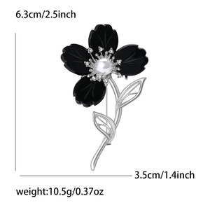 Spécifications détaillées de taille pour la broche fleur à quatre pétales avec dimensions