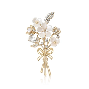Élégante Broche Bouquet de Fleurs de Prunier en Alliage et Strass Avec Faux Künstliche Perle Nœud Papillon Pin Pour Femmes Accessoires de Mode