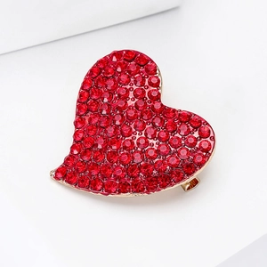 Spilla a cuore elegante con strass rossi per giacche da donna e cappotti in oro