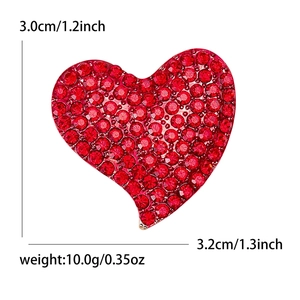Elegante spilla a cuore con strass rossi per donna, misura 3,0 cm per 3,2 cm
