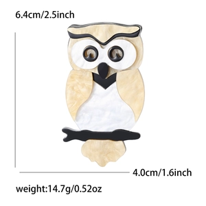 Broche chouette tendance en acrylique marbré, taille 6,4 cm x 4,0 cm pour femmes