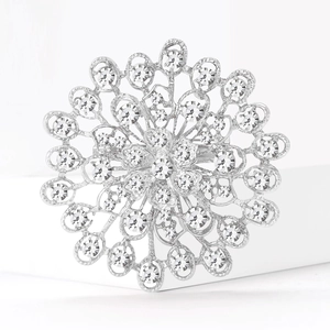 Broche tournesol argentée élégante avec strass brillants pour costume de luxe femme