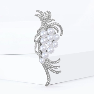 Elegant silver feather brooch with white pearls and sparkling rhinestones for women