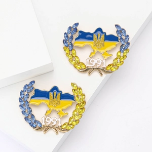 Ukraine map and coat of arms brooch set with blue yellow enamel and sparkling crystals