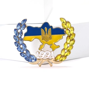 Fashionable Ukraine map brooch with 1991 independence mark and enamel blue yellow colors