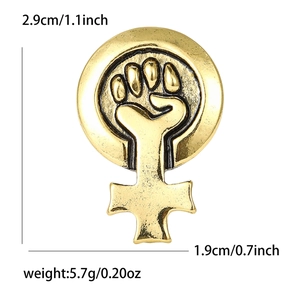 Broche médaille féministe vintage en alliage doré avec symbole féminin et poing