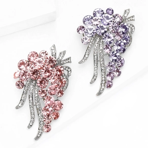 Elegant Alloy Grape Rhinestone Brooch For Women Korean Light Luxury Flower Pin Suit Scarf Buckle Party Jewelry Accessories