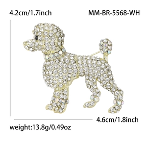 Vue détaillée des dimensions d'une broche caniche de luxe sertie de strass