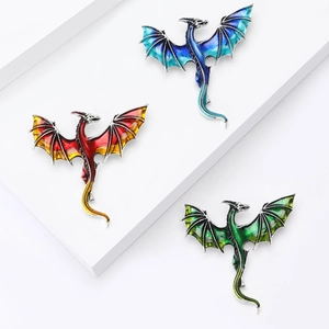 Vintage Western Dragon Brooch Alloy Enamel Gradient Flying Dragon Pin Fantasy Animal Badge Clothes Jewelry Gift