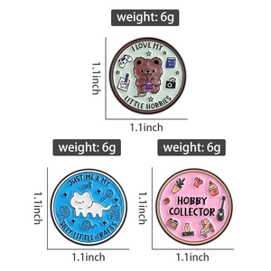 Detailed size chart of cute animal enamel pins including dimensions and weight specifications