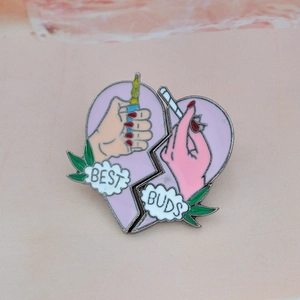 Spille creative in smalto a forma di cuore in due pezzi con testo Best Buds e foglie