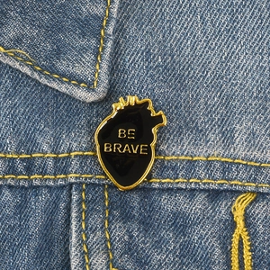 Broche Épinglette Cœur Anatomique Be Brave en Alliage Émail Noir Or Pour Veste en Jean Sac à Dos Bijoux Unisexe
