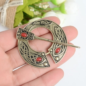 Vintage Celtic Knot Viking Brooch For Men Women Alloy Antique Bronze Silver Medieval Penannular Pin Rhinestone Cloak Pin Jewelry