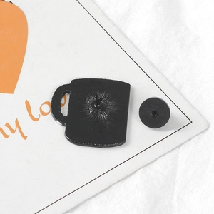 Creative coffee cup alloy brooch with Best Boss enamel design and black rubber pin back
