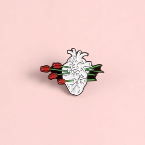 Creative Anatomical Heart Tulip Enamel Brooch Alloy Lacquered Pin Surrealist Medical Floral Badge Clothing Jewelry Accessory