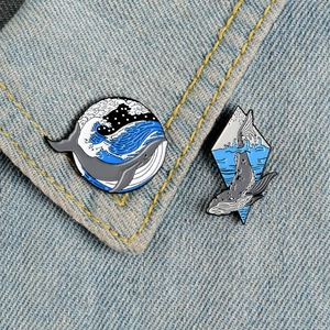 Creative Whale Alloy Enamel Brooch Marine Wave Round Rhombus Badge Personality Clothing Backpack Accessories Jewelry Gift For Women Men