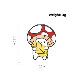 Détail du pin's émaillé personnage champignon, dimensions 2,5 cm x 2,0 cm et poids de 4g