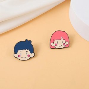 Mignon Couple de Dessins Animés Émail Pins Alliage Laque Revers Badges Pour Vêtements Sacs Bijoux Mode Accessoires Cadeau