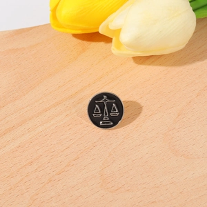 Minimalist Round Enamel Libra Constellation Pin Alloy Black Silver Scale Of Justice Badge Unisex Fashion Brooch For Suit Jacket