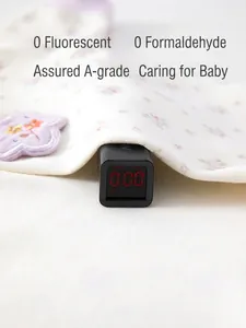 Barboteuse nouveau-né en coton avec motif floral et sécurité certifiée Classe A