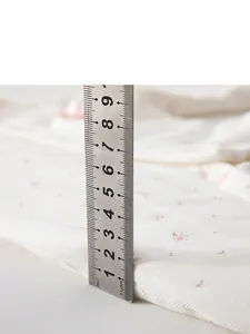 Combinaison fleurie épaisse et chaude pour nouveau-né avec rembourrage matelassé pour l'hiver