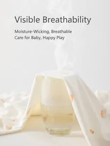 Barboteuse en coton respirant pour bébé avec motif carotte et tissu évacuant l'humidité