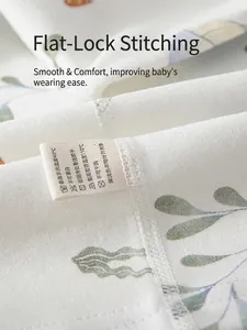 Pyjama deux pièces en coton pur pour bébé avec coutures plates et motif de feuilles