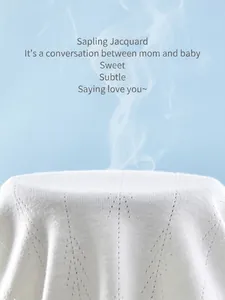 Breathable white cotton baby bodysuit with tree jacquard pattern and steam ventilation