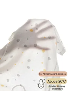 Barboteuse bébé à manches courtes en coton blanc ultra-fin avec tissu respirant à pois