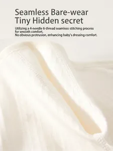 Haut kimono pour nouveau-né en coton côtelé blanc avec couture sans couture à 4 aiguilles et 6 fils