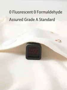 Baby-Strampler aus Baumwolle mit Kirschmuster, schadstofffrei nach Klasse A Standard