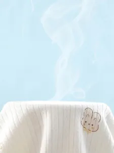 Breathable newborn baby cotton romper with cute rabbit print and rib knit fabric texture