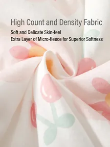Newborn organic cotton padded romper with high-density floral fabric texture