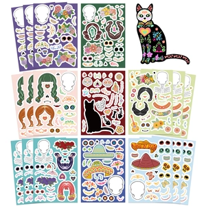 Detail van Dag van de Doden stickers met skeletten, bloemen en Mexicaanse motieven