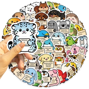 Gros plan de stickers animaux de dessin animé imperméables avec citations de motivation