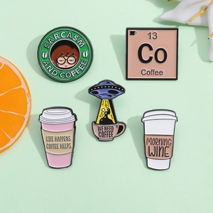 5-delige creatieve koffie emaille pin set met sarcastische slogans en citaten