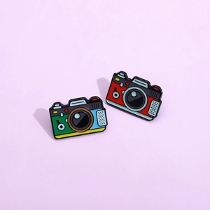 Vintage camera alloy enamel pin set in red and green colors with detailed metal edges