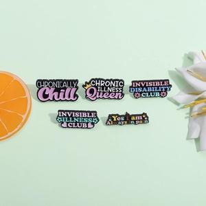 Cartoon Emaille Pin Legierung Brosche Slogan Abzeichen Chronische Krankheit Königin Schmuck Für Damen Taschen Kleidung Deko