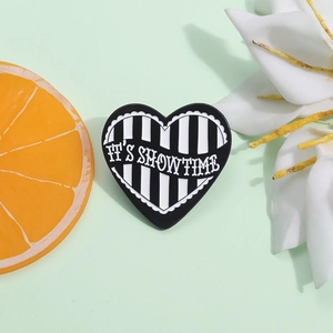 Heart Shaped Enamel Pin Brooch IT'S SHOWTIME Black White Stripes Alloy Badge For Backpack Clothing Decorative Accessory