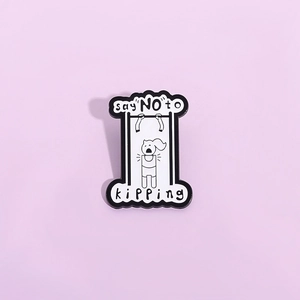 Spilla creativa in smalto serie fitness con lo slogan 'say NO to kipping' distintivo