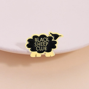 Broche Émaillée Créative Black Sheep Club Badge Animal en Alliage de Zinc Accessoire de Mode pour Hommes Femmes