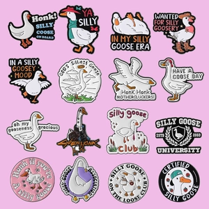 Lot de 16 broches émaillées canard cartoon avec phrases humoristiques sur fond rose