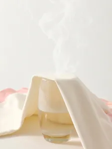 Breathable baby long sleeve bodysuit showing steam penetration for comfort