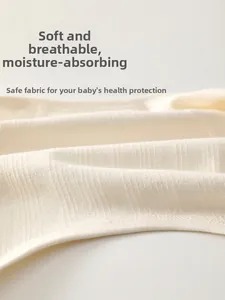 Gros plan sur le tissu en coton côtelé doux et respirant pour vêtements de nouveau-nés