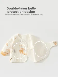 Detail of newborn quilted warm top with double-layer belly protection and bear prints