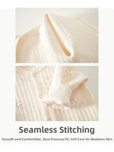 Détails du tissu côtelé doux pour bébé avec couture sans os pour un confort optimal